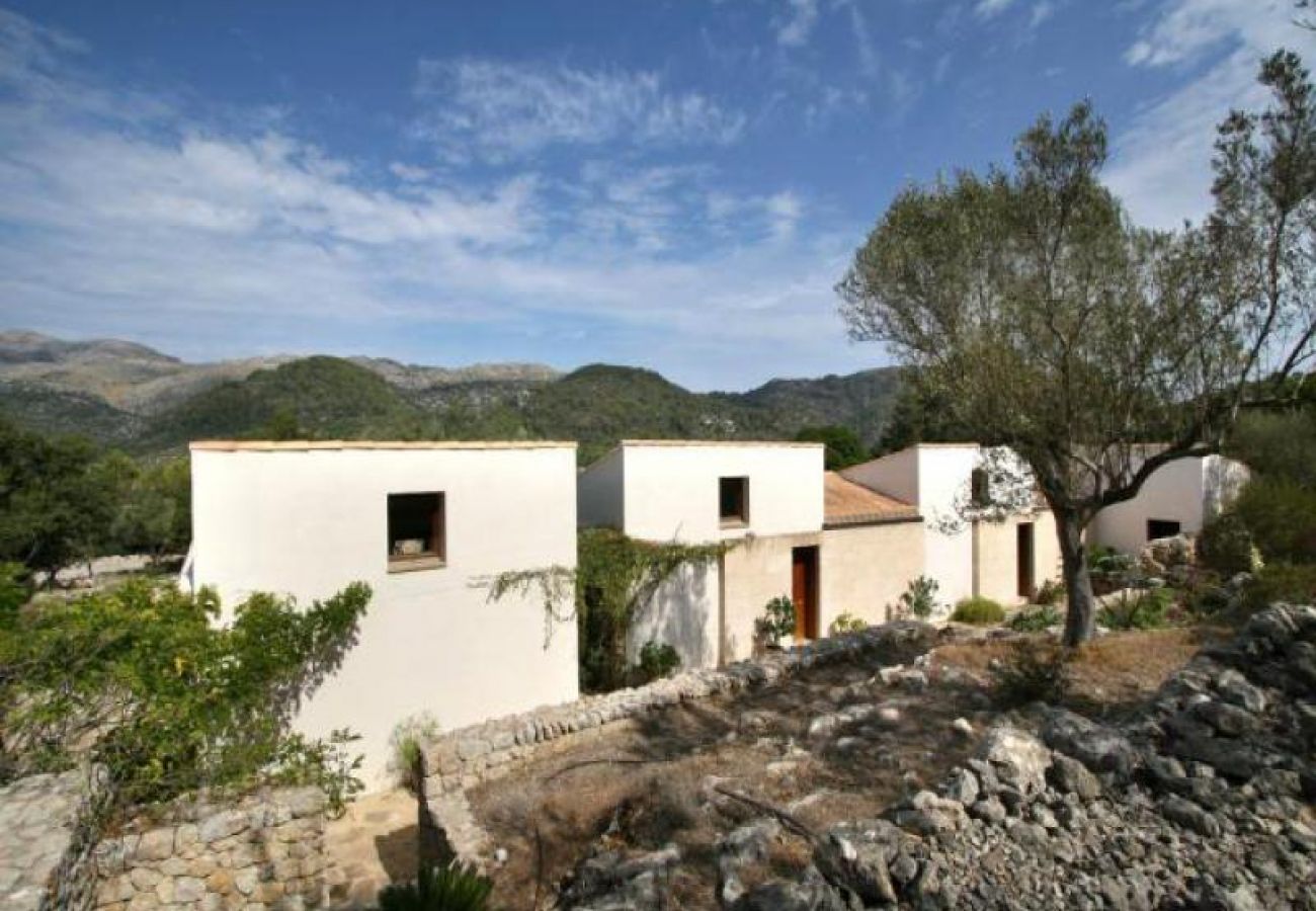 Villa in Campanet - La Serrania