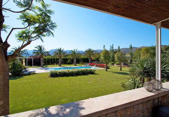 Villa in Pollensa - Finca Playa Llenaire