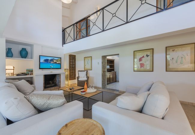 Villa in Pollensa - Finca Can Puig Villa in Pollensa - Finca Can Puig