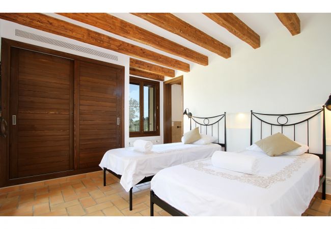 Villa in Pollensa - Olivo De La Roca Villa in Pollensa - Olivo De La Roca