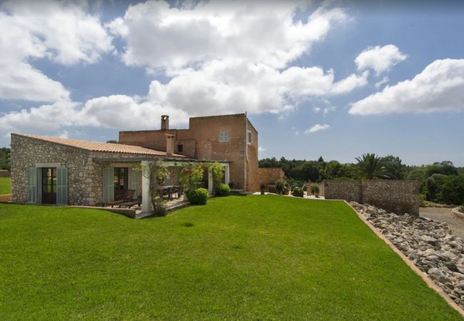 Villa in Santanyi - Finca Can Perdiu Villa in Santanyi - Finca Can Perdiu