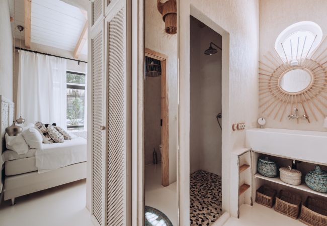 Villa in Llubi - La Finca de Llubi Villa in Llubi - La Finca de Llubi