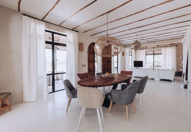 Villa in Llubi - La Finca de Llubi Villa in Llubi - La Finca de Llubi