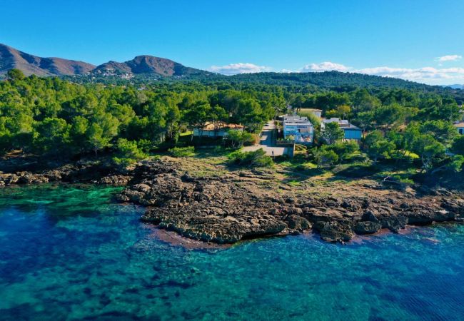 Villa in Alcudia - Seafront Villa Sunset Alcudia Villa in Alcudia - Seafront Villa Sunset Alcudia