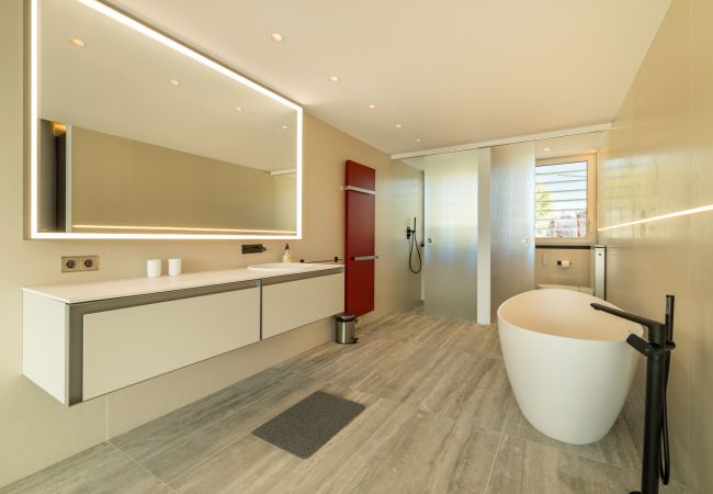 Villa in Alcudia - Seafront Villa Sunset Alcudia Villa in Alcudia - Seafront Villa Sunset Alcudia