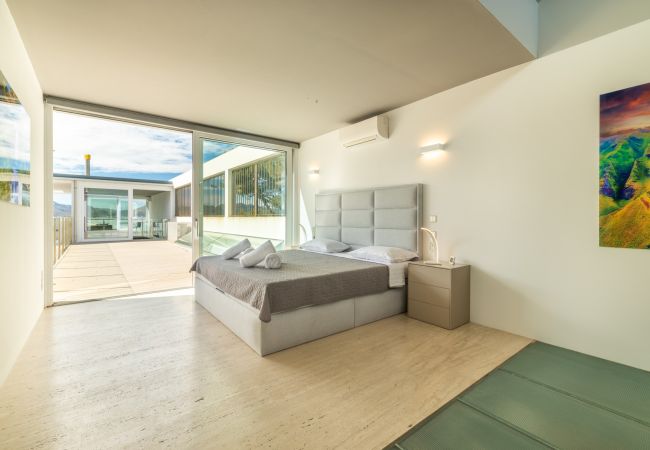 Villa in Alcudia - Seafront Villa Sunset Alcudia Villa in Alcudia - Seafront Villa Sunset Alcudia