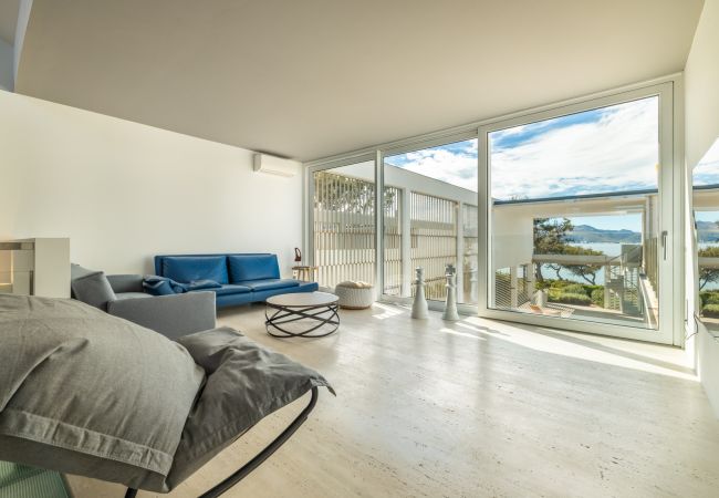 Villa in Alcudia - Seafront Villa Sunset Alcudia Villa in Alcudia - Seafront Villa Sunset Alcudia