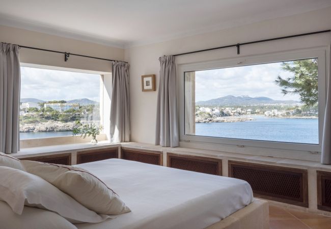 Villa in Porto Petro - Villa Frontline Sa Torre Villa in Porto Petro - Villa Frontline Sa Torre