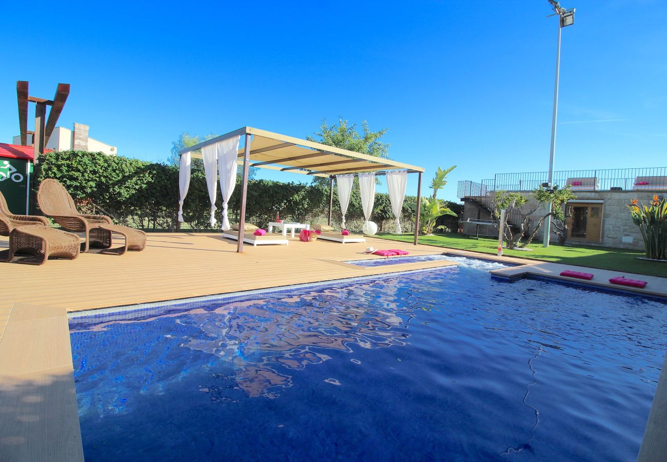 Villa in Sa Pobla - Villa Xaloc