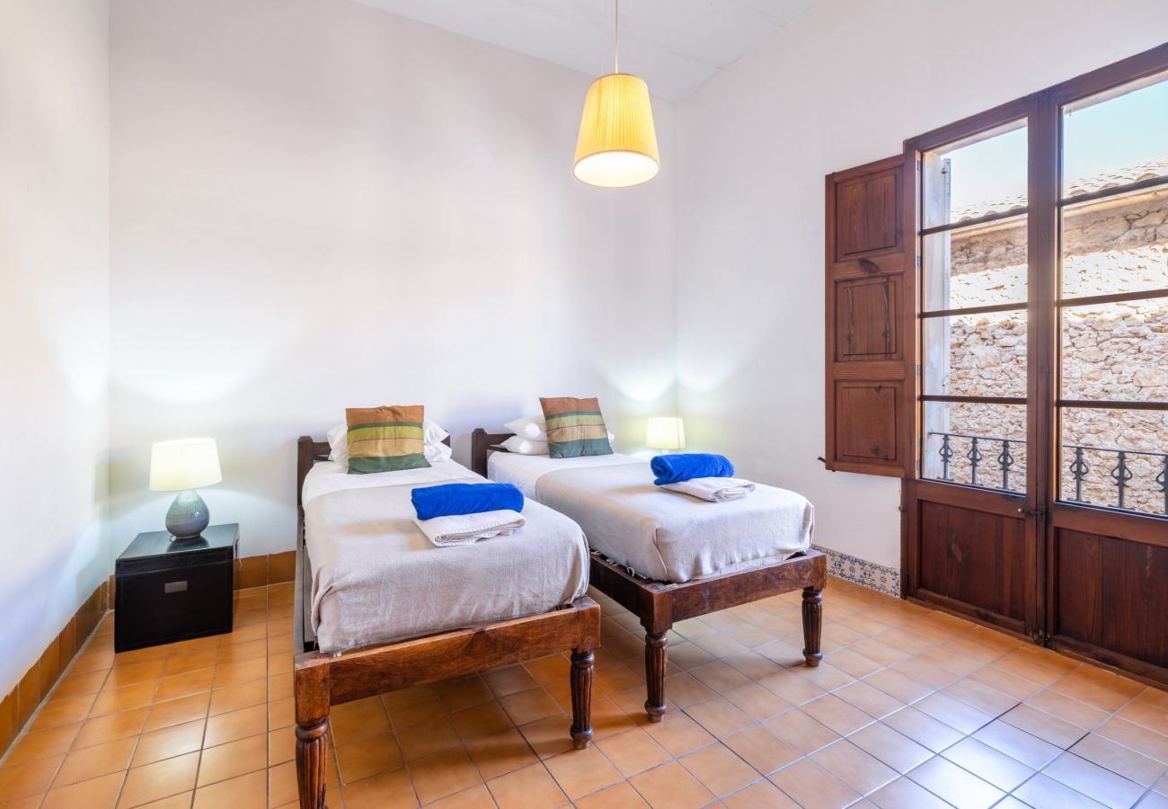 Townhouse in Pollensa - Casa Metge Vidal