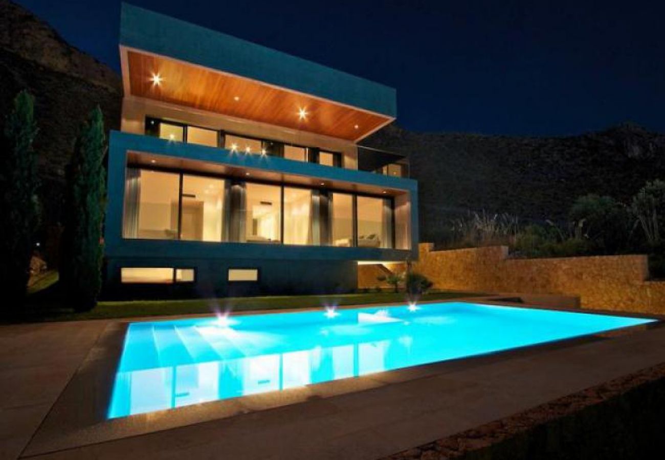 Villa in Pollensa - Villa Puerto Deluxe 1