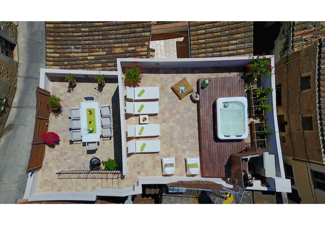 Townhouse in Pollensa - Casa Hill