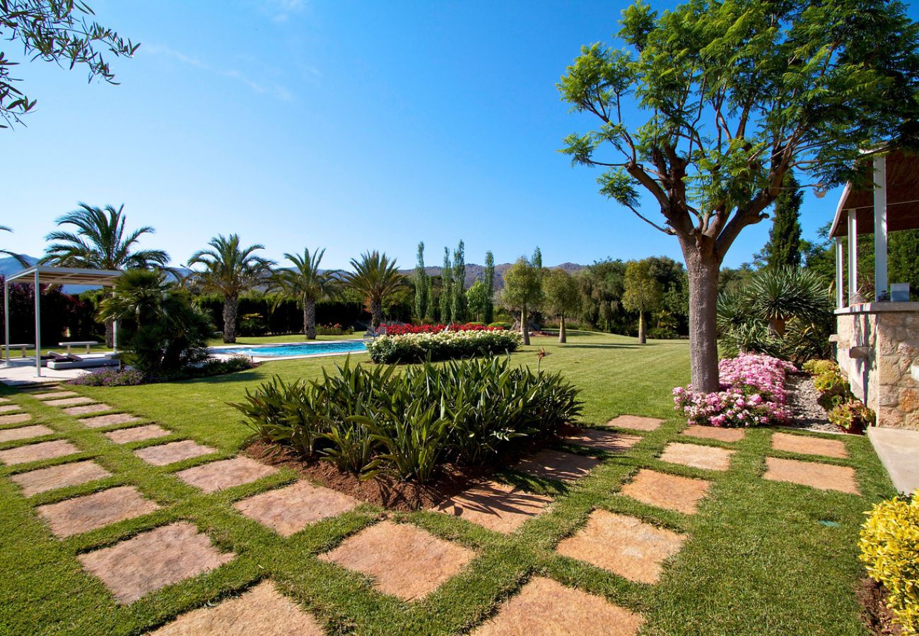Villa in Pollensa - Finca Playa Llenaire (Luxury Catered Villa)