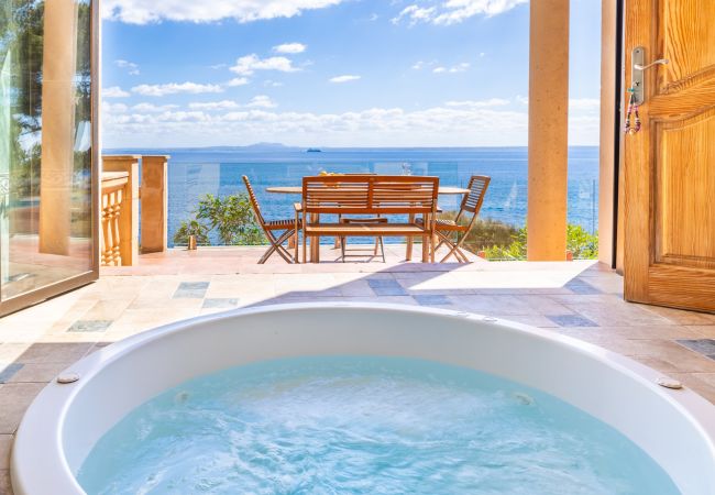 Villa in Cala Vinyes - Villa Cala Vinyes Villa in Cala Vinyes - Villa Cala Vinyes