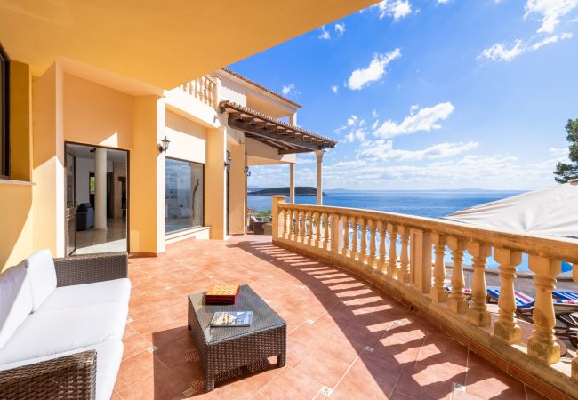 Villa in Cala Vinyes - Villa Cala Vinyes Villa in Cala Vinyes - Villa Cala Vinyes