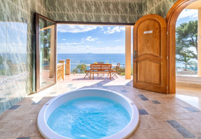 Villa in Cala Vinyes - Villa Cala Vinyes Villa in Cala Vinyes - Villa Cala Vinyes