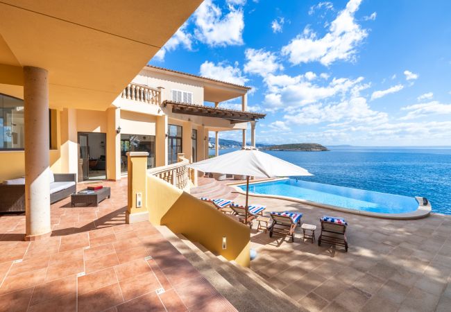 Villa in Cala Vinyes - Villa Cala Vinyes Villa in Cala Vinyes - Villa Cala Vinyes