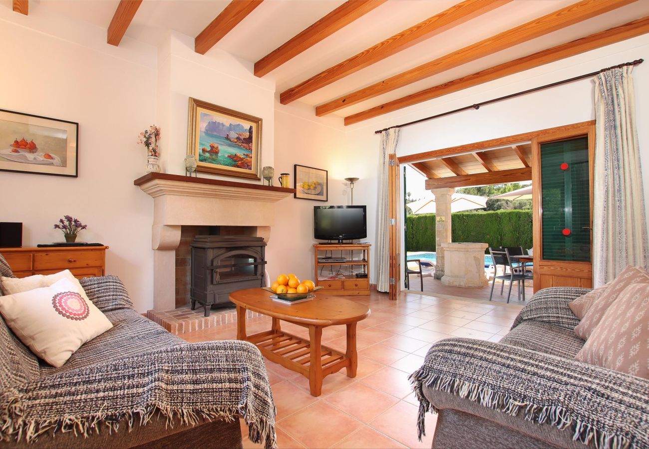 Villa in Pollensa - VIDRIER CAMPERO