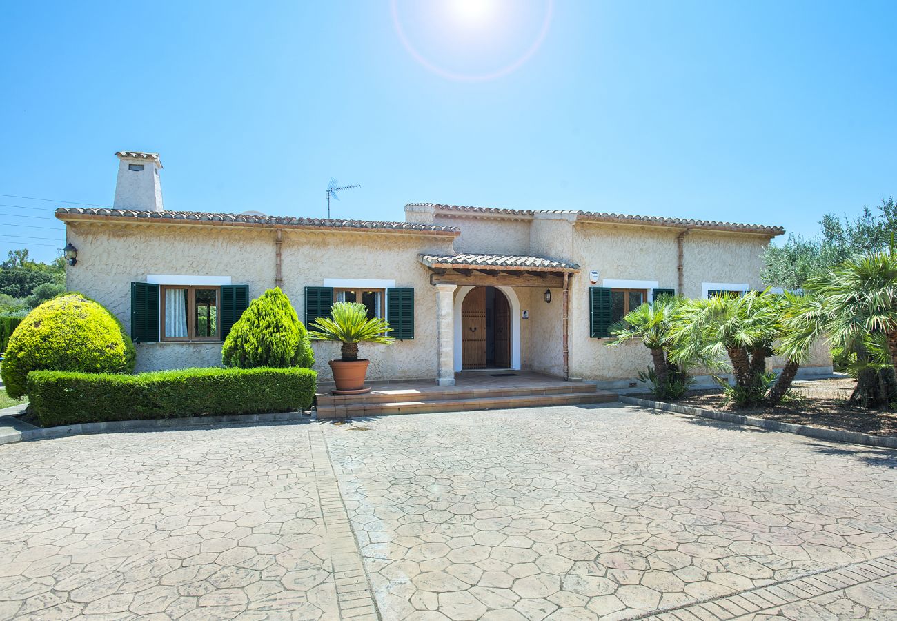 Villa in Pollensa - VIDRIER CAMPERO