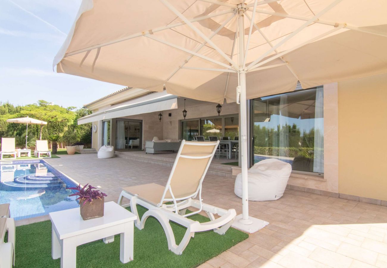 Villa in Santa Maria del Cami - Villa Bellviure