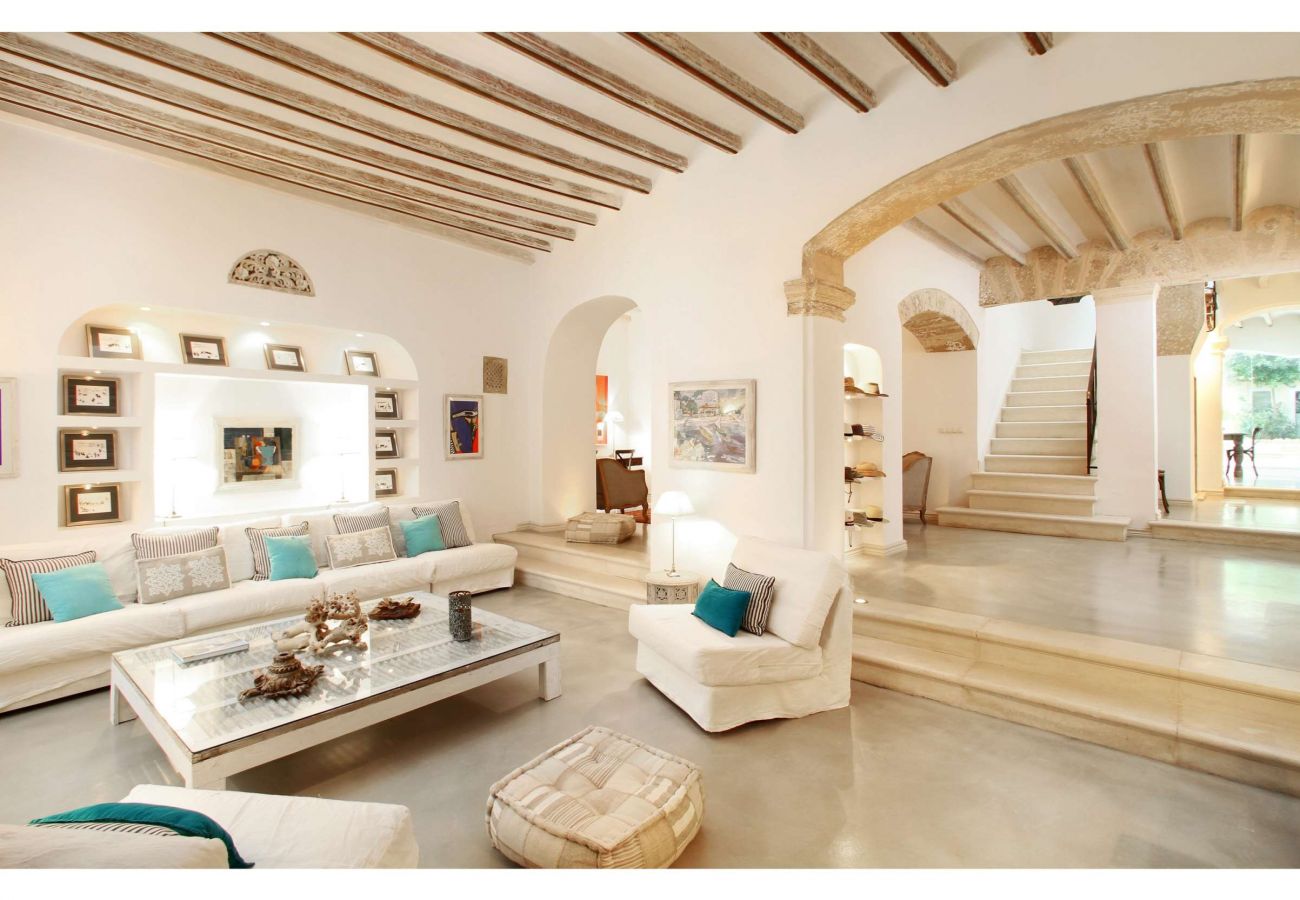 Townhouse in Pollensa - The Priests House