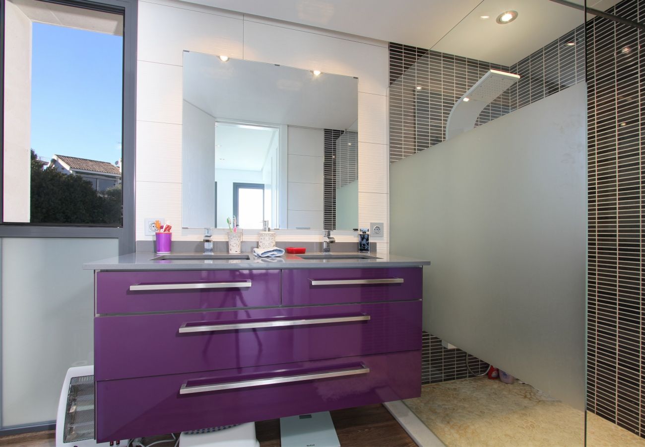 Villa in Alcudia - Modern Alcanada Golf