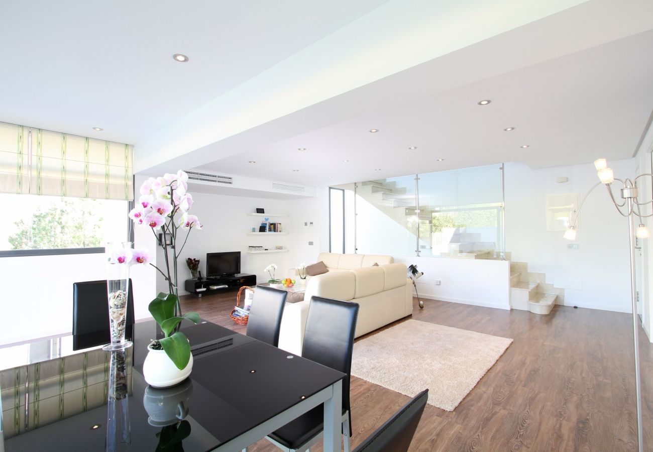 Villa in Alcudia - Modern Alcanada Golf
