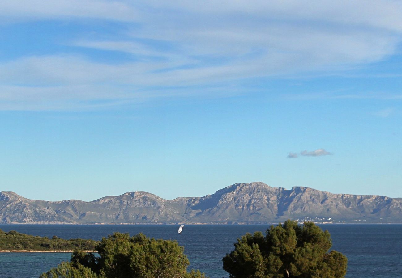 Villa in Alcudia - Modern Alcanada Golf