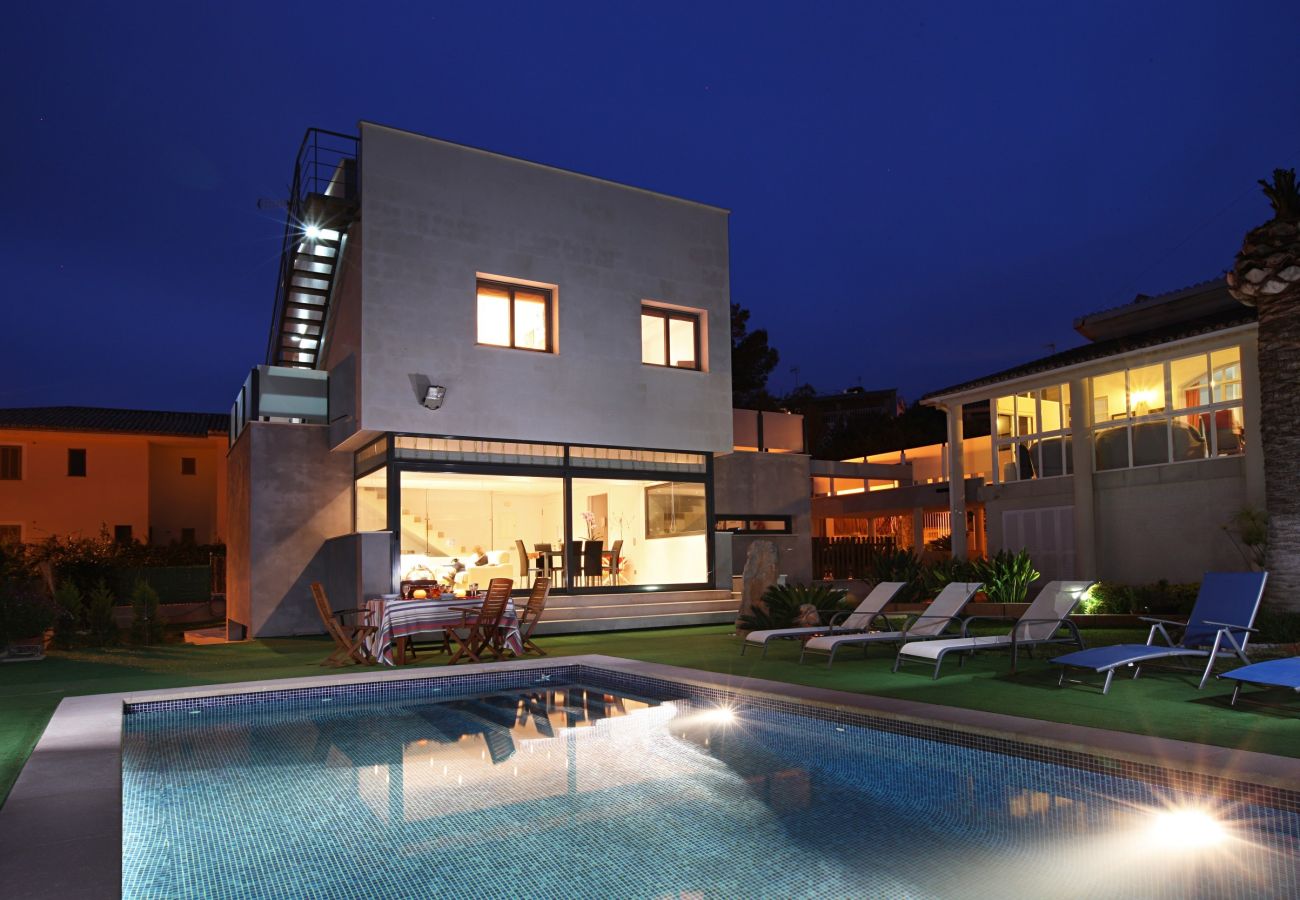 Villa in Alcudia - Modern Alcanada Golf