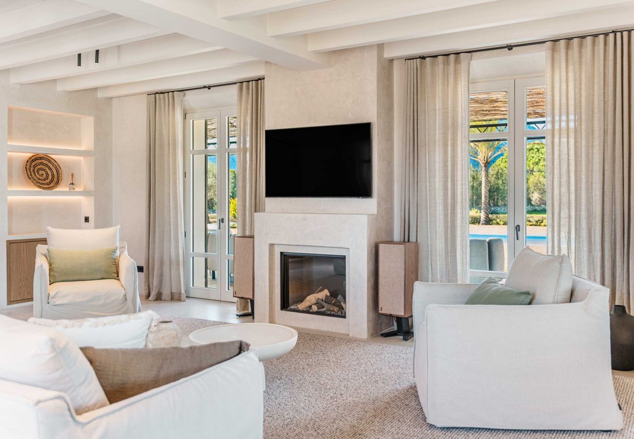 Villa in Pollensa - Finca Coral