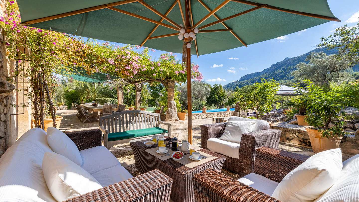 Can Melsion a relaxing holiday villa in Pollensa