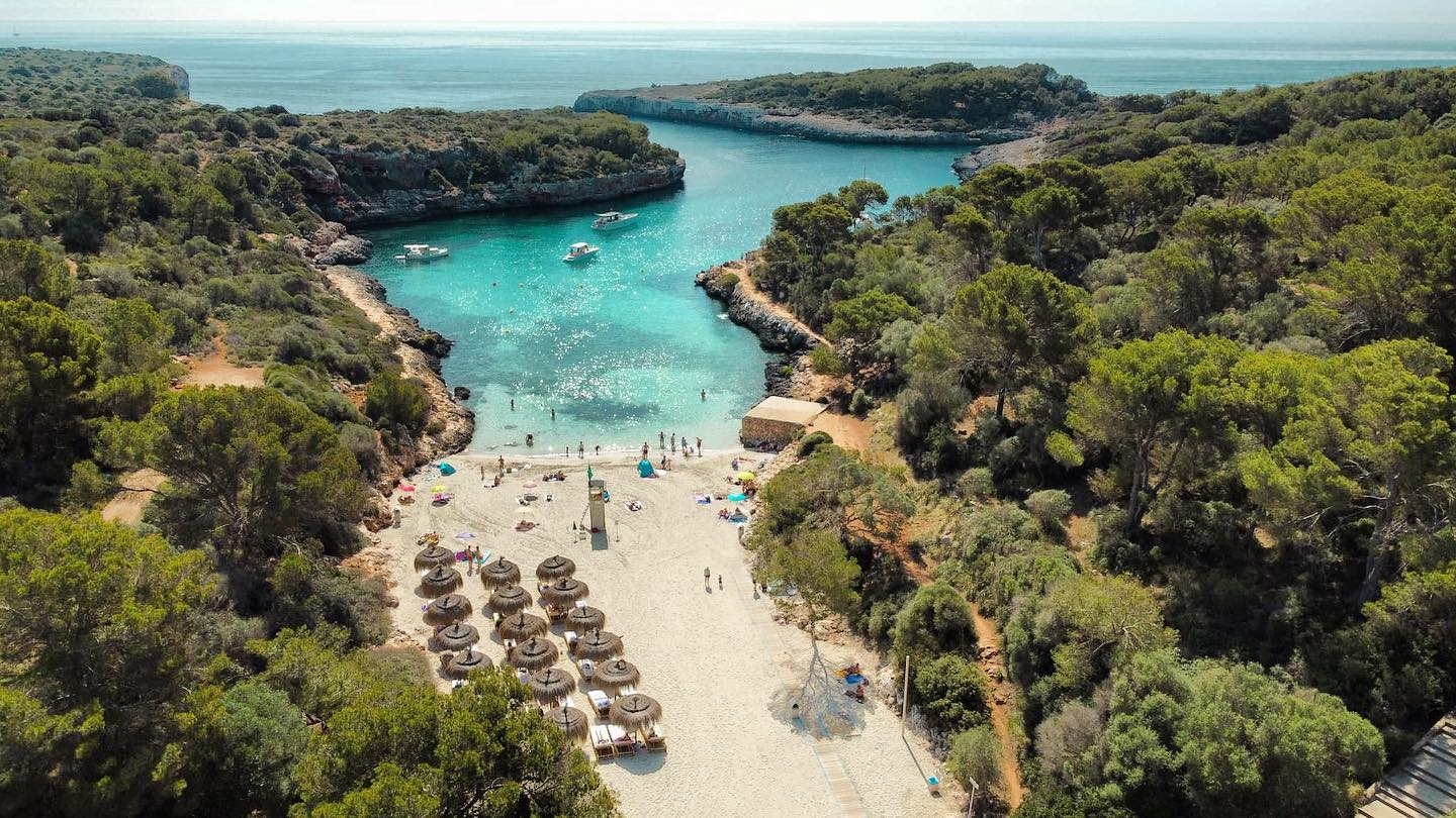 Mallorca most iconic beach bars
