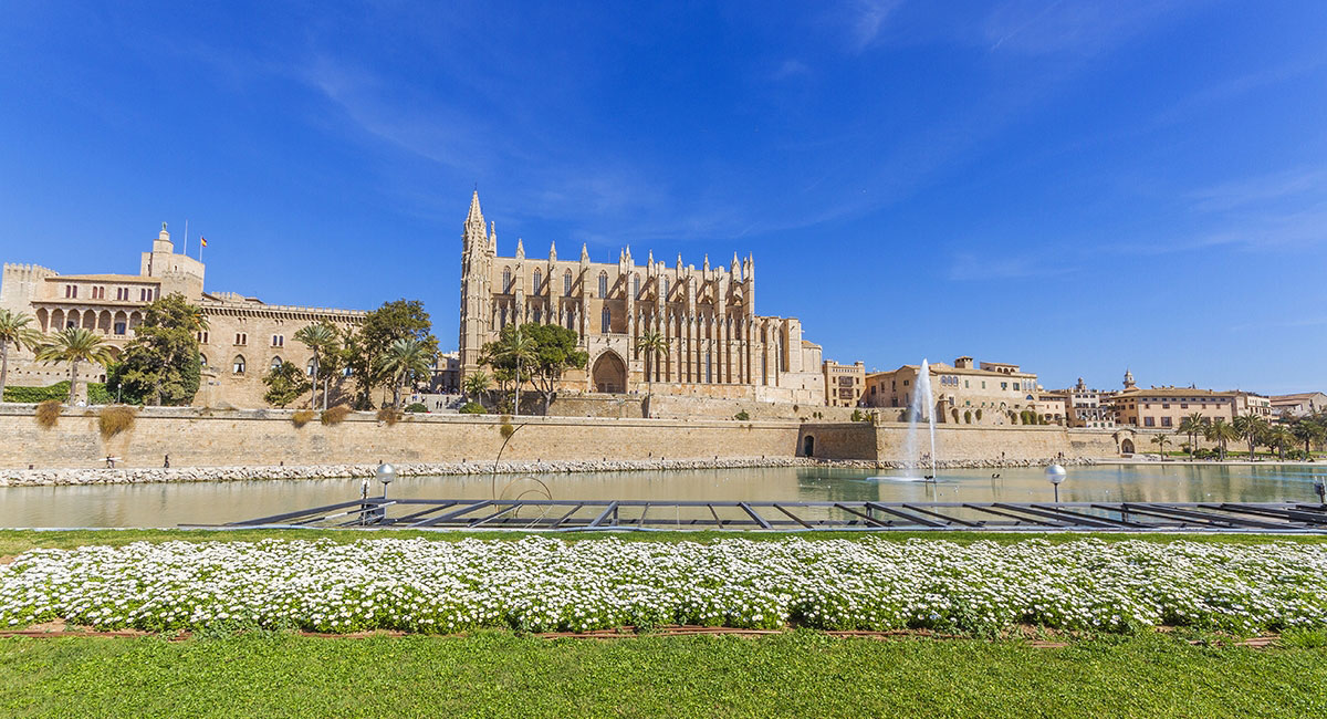 Palau March Museum Palma Mallorca