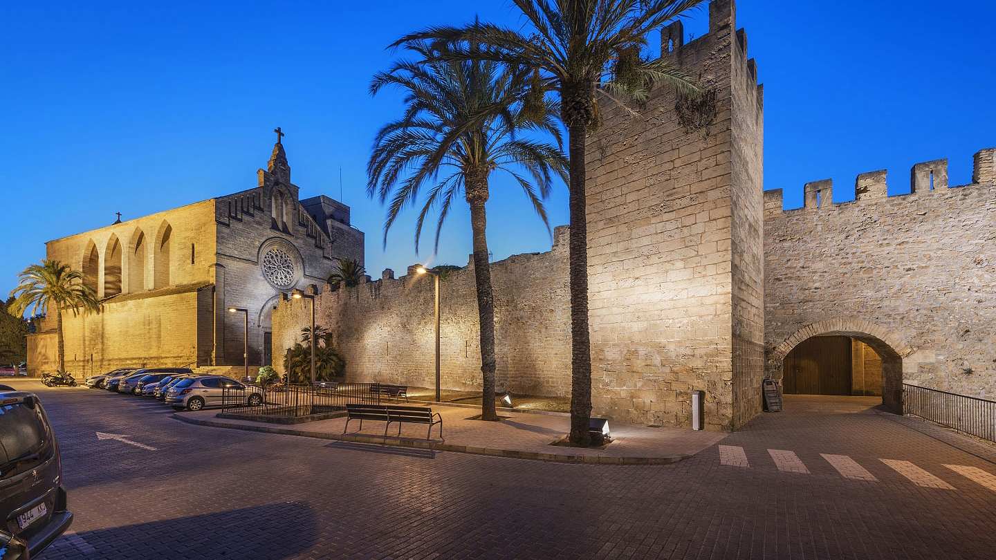 Must-see tourist attractions in Alcudia
