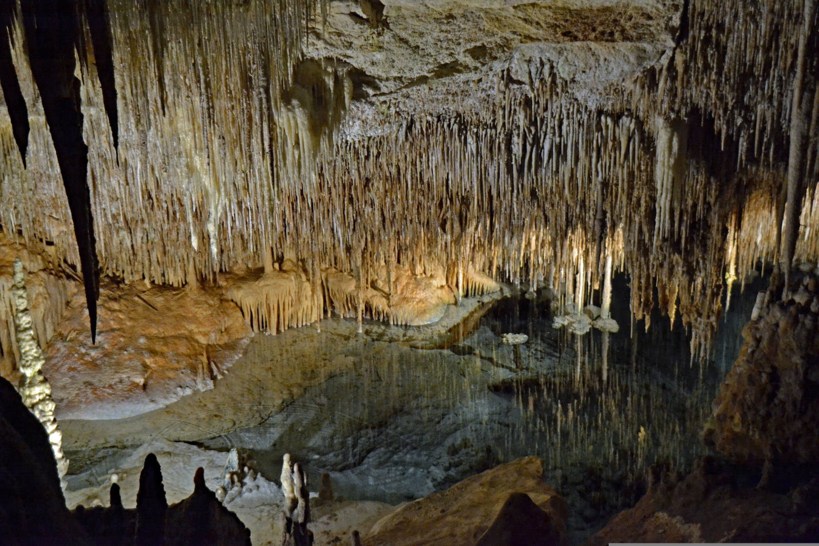 Cuevas del drach 1600px